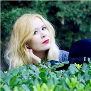 Doy clases de castellano a personas con interés personal o profesional por aprender este idioma